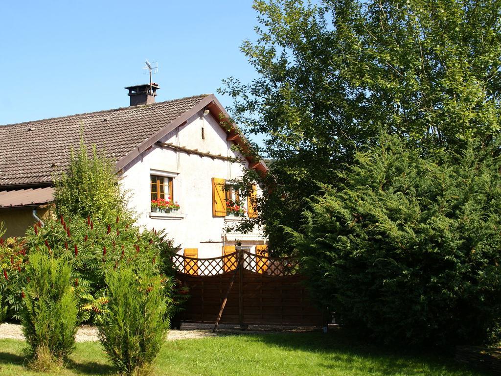 Holiday Home Near Chapelle Aux Bois Bains-les-Bains Kültér fotó